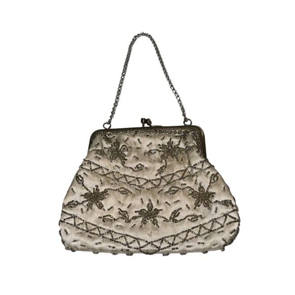 VINTAGE Walborg Made in Hong Kong Silver Beaded Evening Bag - Picture 1 of 3